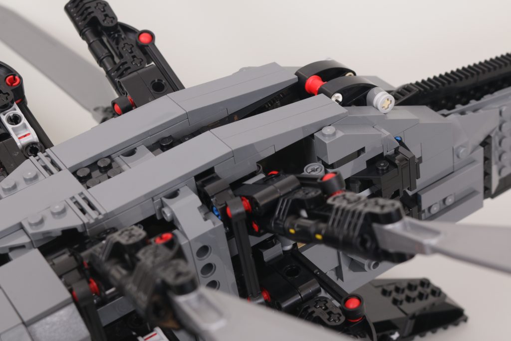 LEGO Icons 10327 Dune Atreides Royal Ornithopter review 17 1024x683