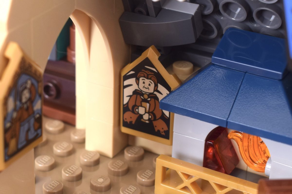 LEGO Harry Potter 76463 Hogwarts Castle Hospital Wing review 14 1 1200x799