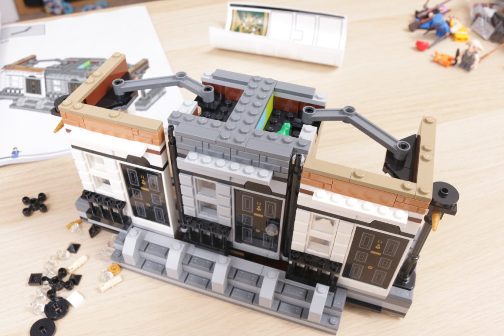 LEGO Harry Potter 76408 12 Grimmauld Place Order of the Phoenix review 12 1024x683