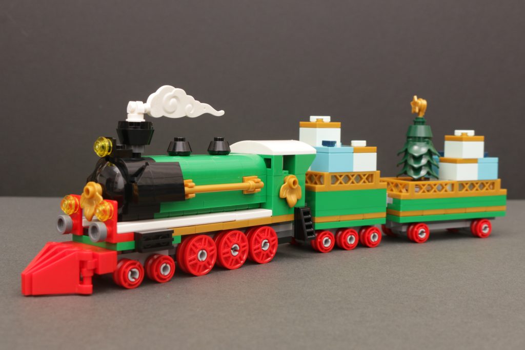 LEGO 40700 Christmas Train gift with purchase review 2 1024x683