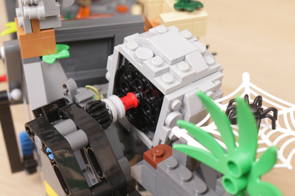 LEGO Indiana Jones 77015 Temple of the Golden Idol review 29 1024x683